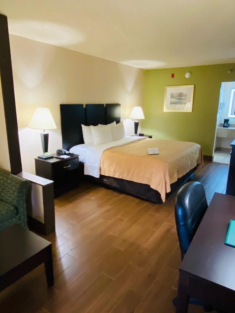 Quality Inn & Suites Orlando Airport المظهر الخارجي الصورة