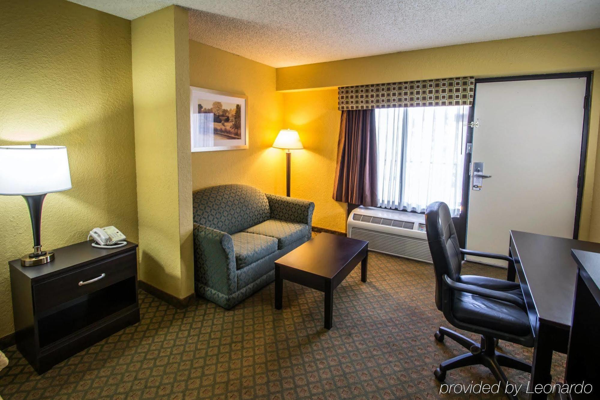 Quality Inn & Suites Orlando Airport المظهر الخارجي الصورة