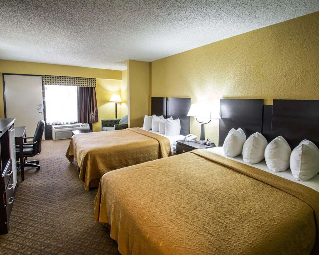 Quality Inn & Suites Orlando Airport الغرفة الصورة