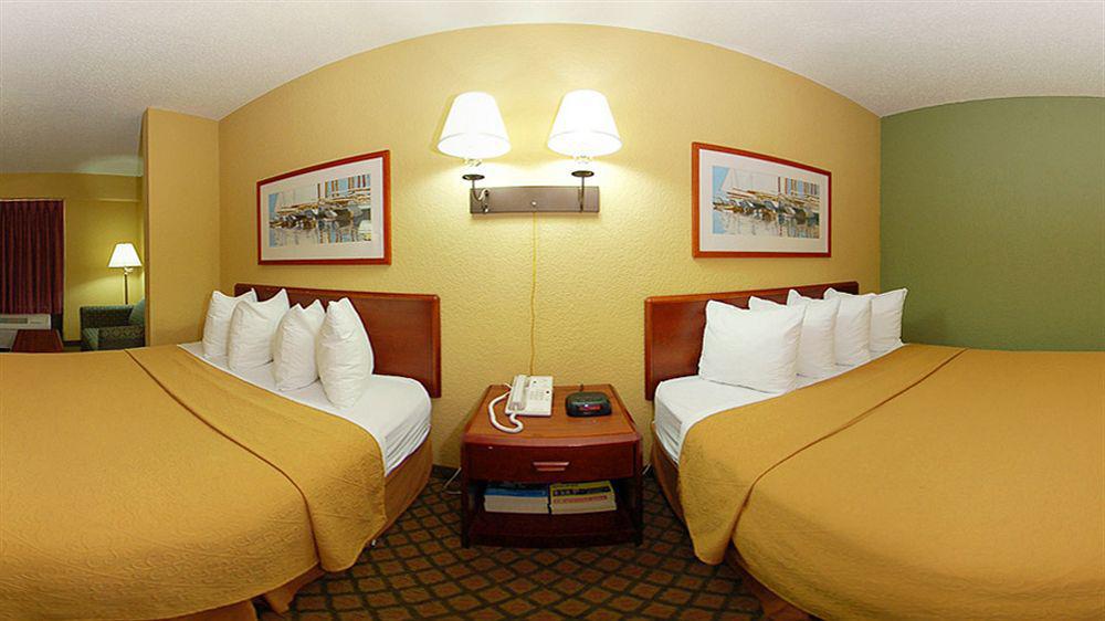 Quality Inn & Suites Orlando Airport المظهر الخارجي الصورة